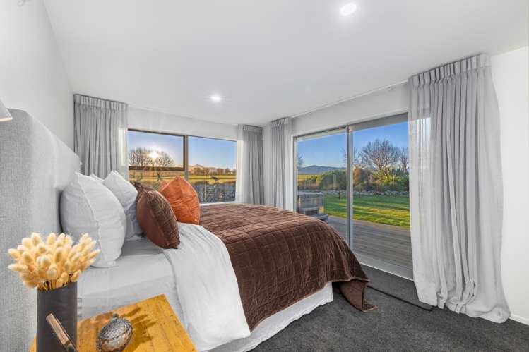 19 Avignon Place Fairhall_11