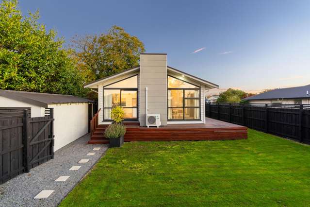 Stylish, Vacant & North-Facing - Move In Now!