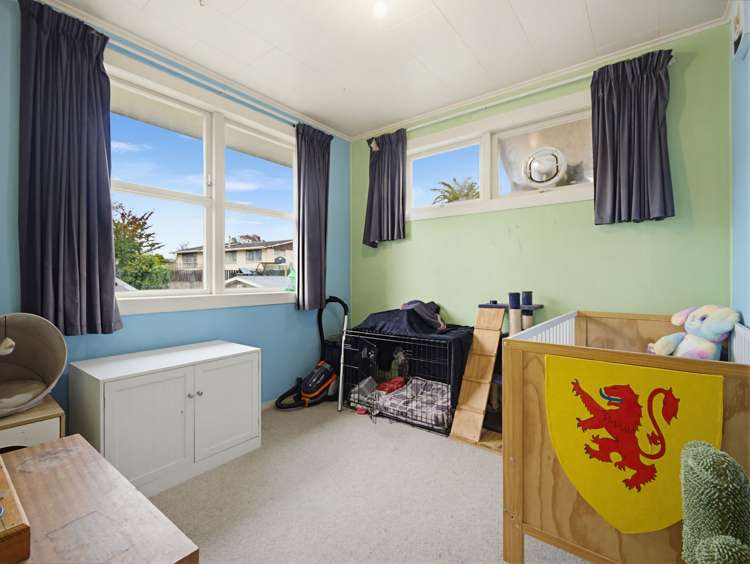 211 West Parkdale Street Tokoroa_13