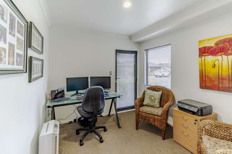 17 Pania Place Poraiti_23