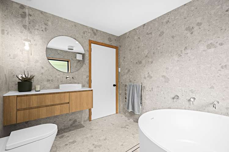 2 Kauri Drive Sandspit_27