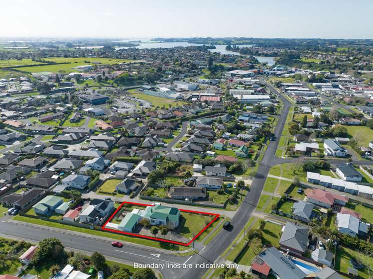 49 Martyn Street Waiuku_23