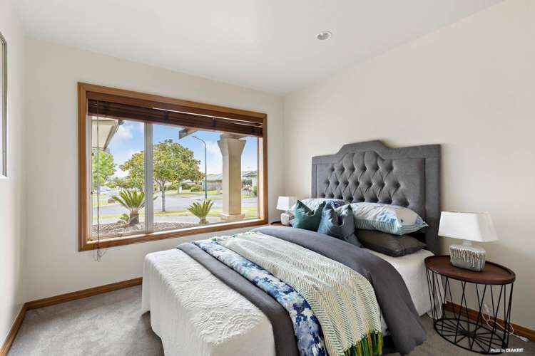 18 Ridgefield Lane East Tamaki Heights_11