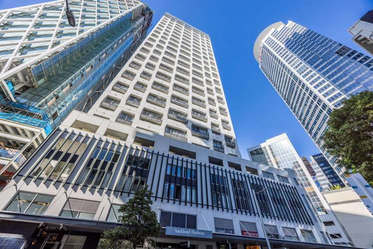 2J/16 Gore Street City Centre_8