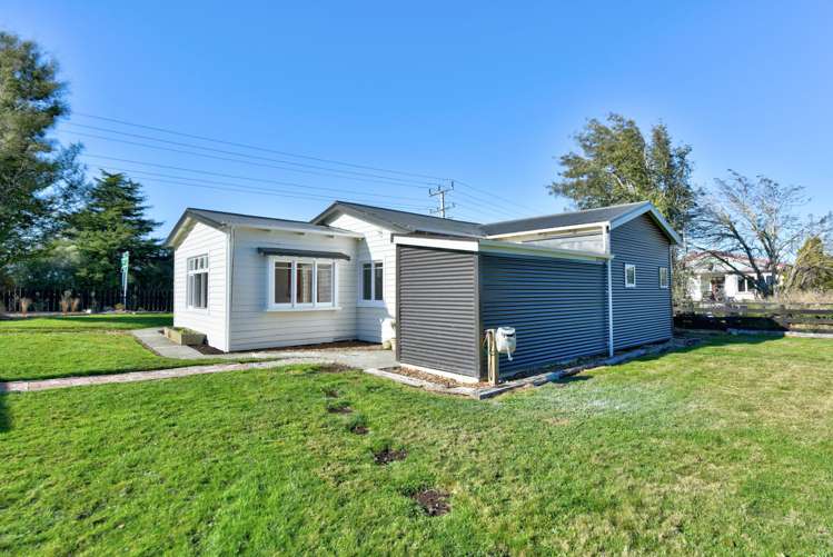 9 Essex Street Mossburn_16