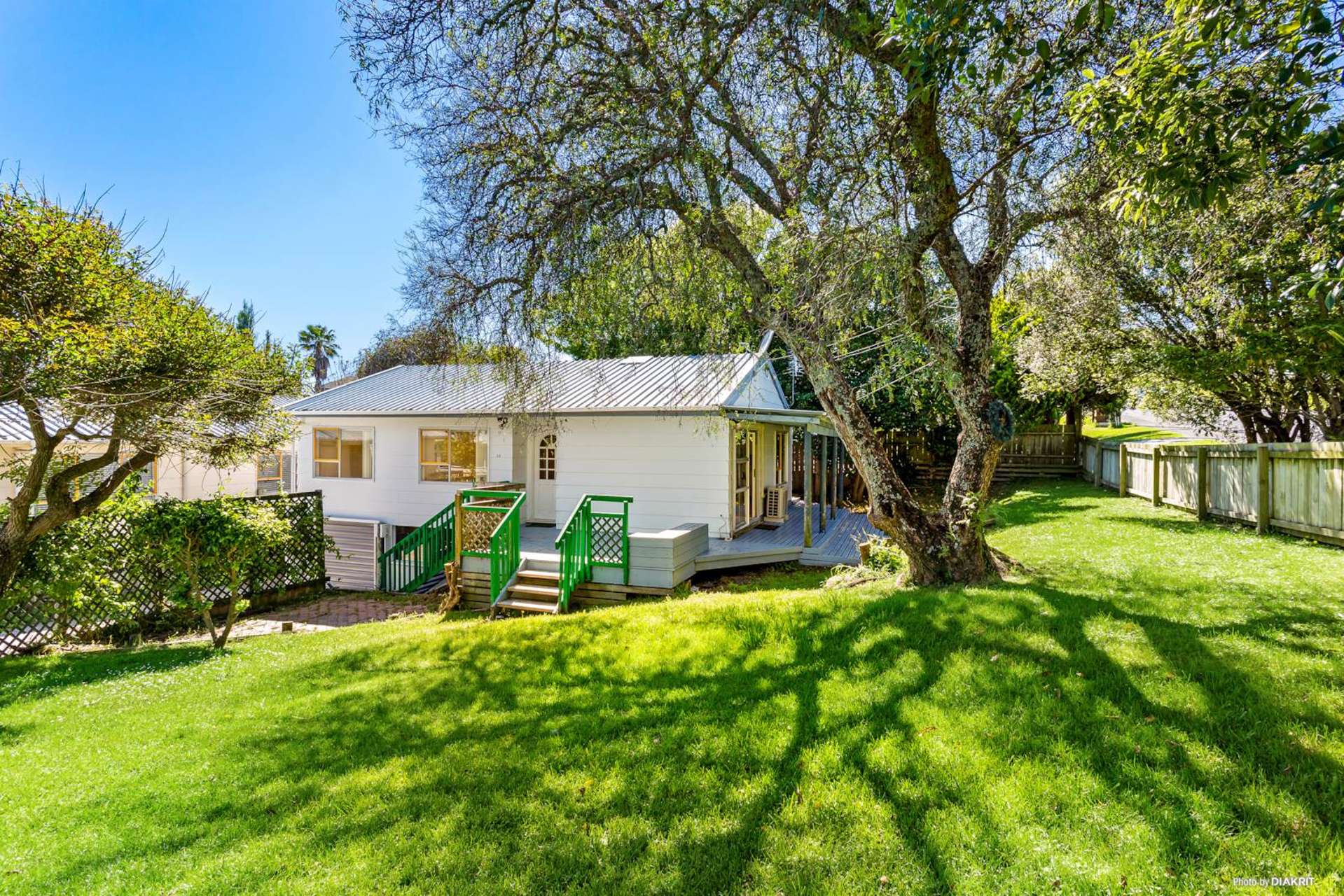 1/23 Aeroview Drive Beach Haven_0