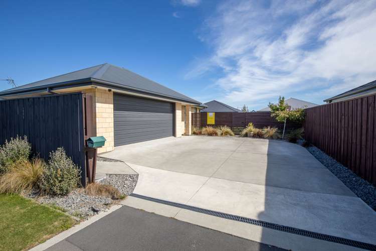 39 Moreton Green Rolleston_33