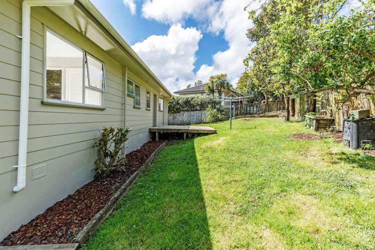 1/21 Santiago Crescent Unsworth Heights_2