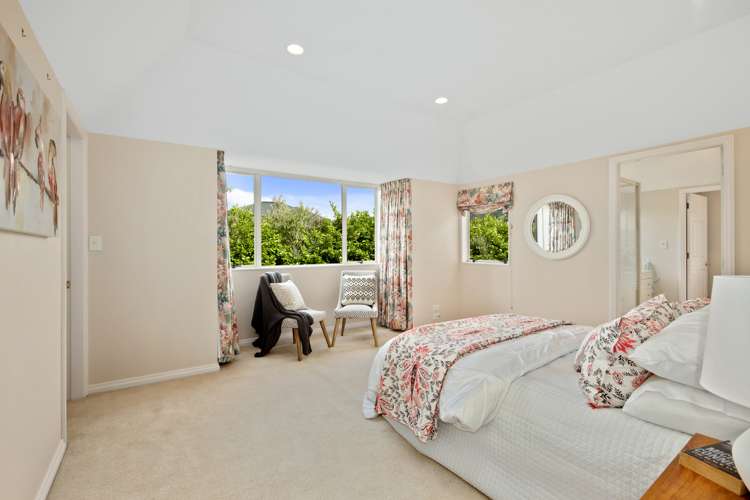 2/10 Military Road Boulcott_12