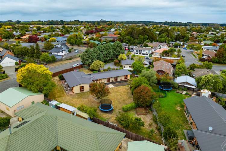 21 Bowie Drive Woodend_22