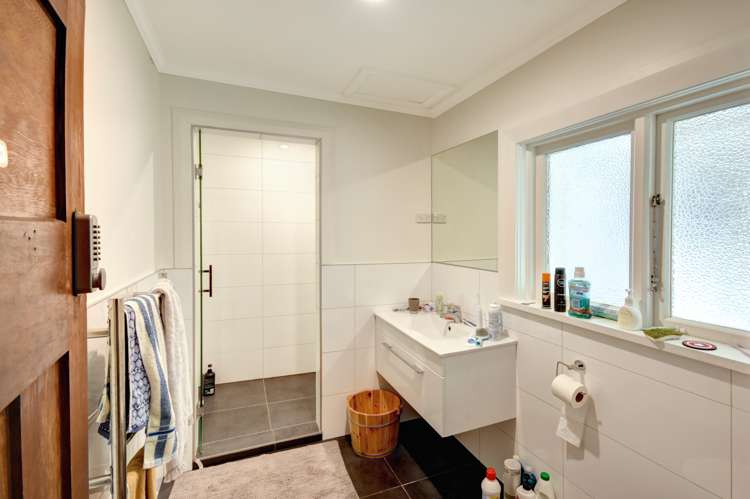 21 London Street Dunedin Central_13