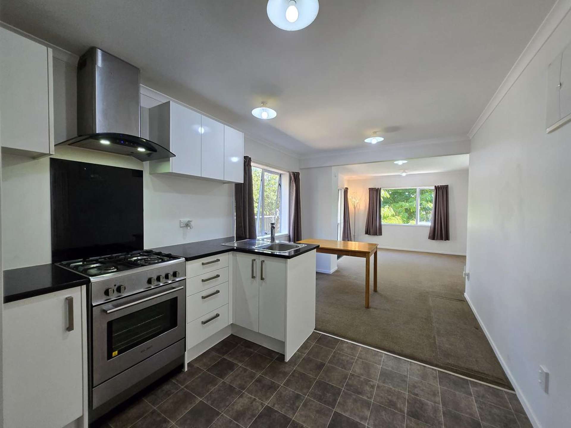 Granny Flat/66 Rivervale Grove Stanmore Bay_0