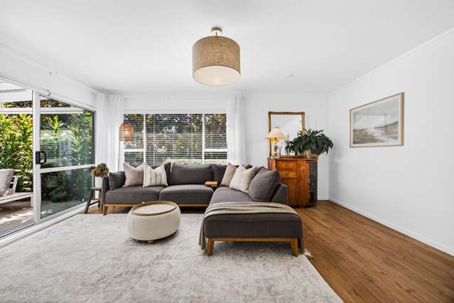 34 Simon Ellice Drive Glenfield_2