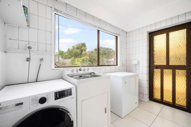 2/33 Glenvar Road Torbay_15