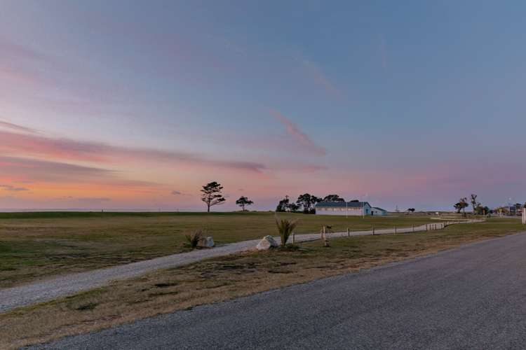 45 Marine Parade Carters Beach_22