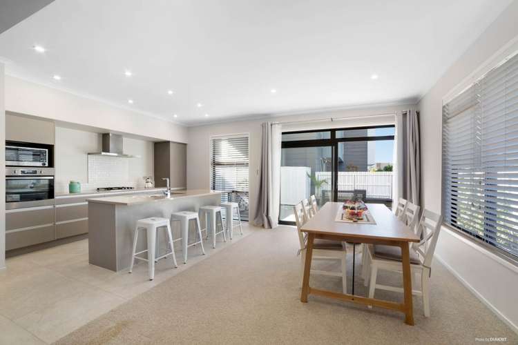 2 Weta Road Hobsonville_7