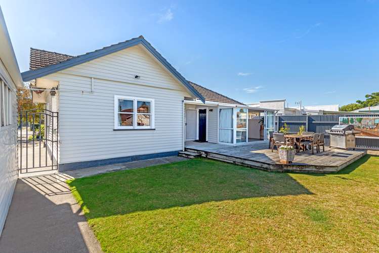 100 Awapuni Road Awapuni_15