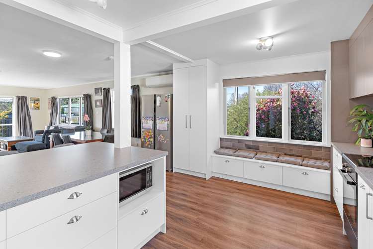 25 Surrey Street Solway_5