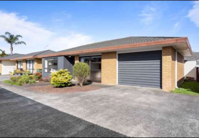 Brick and tile beauty in the heart of Papatoetoe