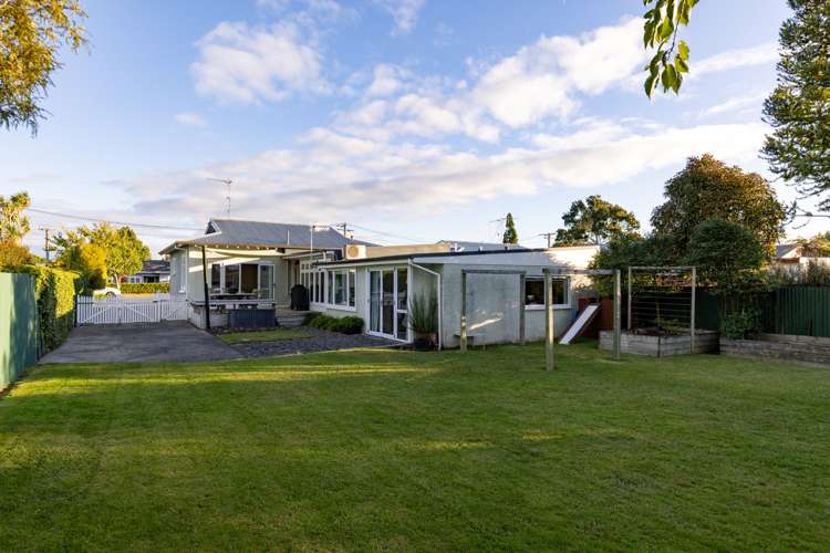 63 Naylor Street Hamilton East_18