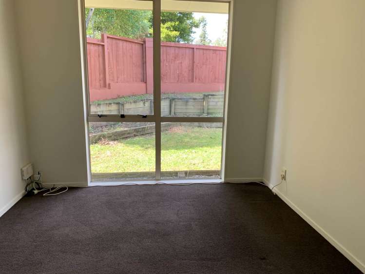 1/322 West Coast Road Glen Eden_6