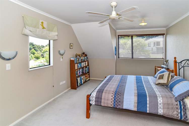 22 Hakea Place Totara Heights_13