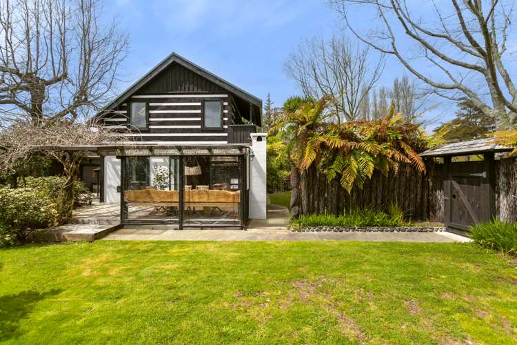 200 Mangaroa Street Tokaanu_26