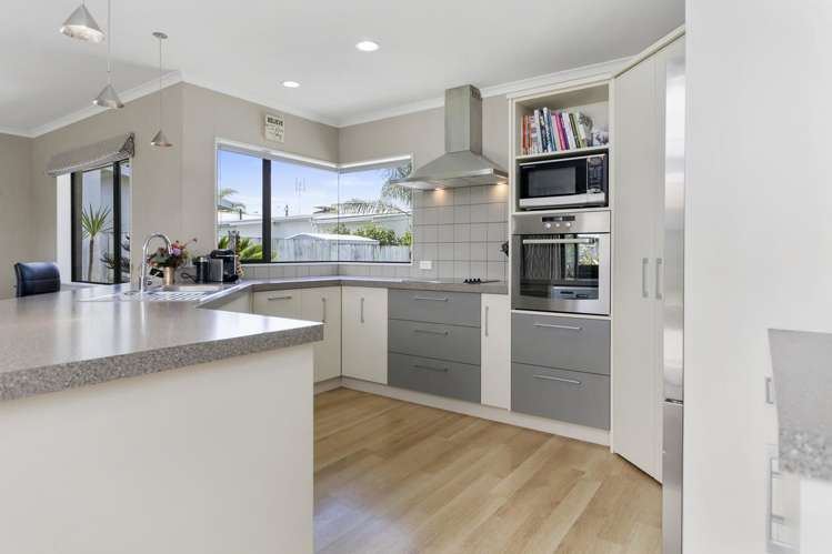 4 Apollo Place Rototuna North_3