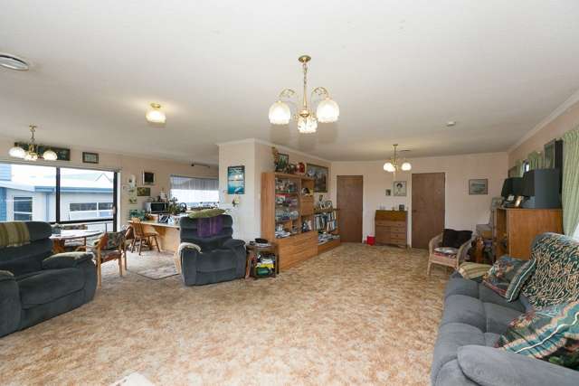 13 Park Lane Waitara_1