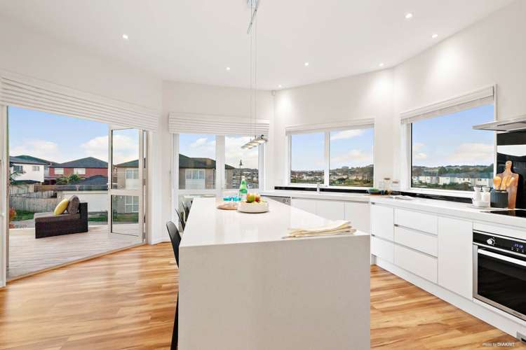 31 Castlebane Drive Flat Bush_5