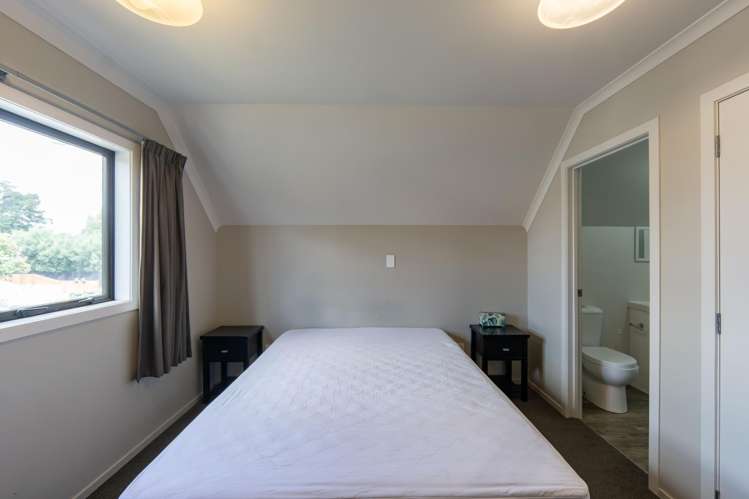 32M Abbotsford Street Hamilton Central_6