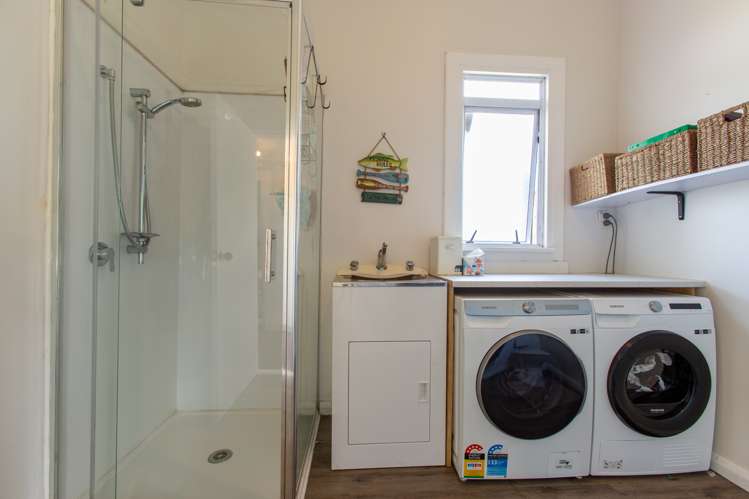 133 Adelaide Road Dannevirke_11