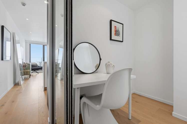 1701/8 Airedale Street City Centre_8