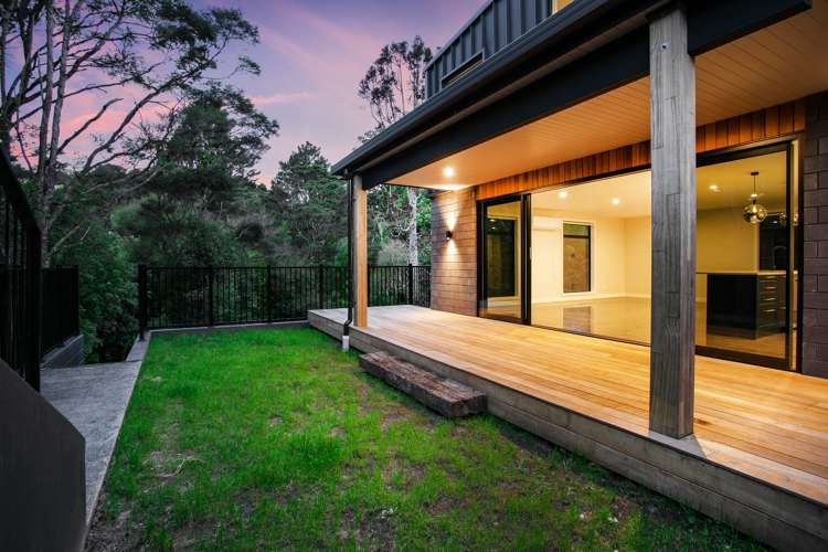 7 Kaihuia Lane Oratia Waitakere City Houses for Sale One Roof