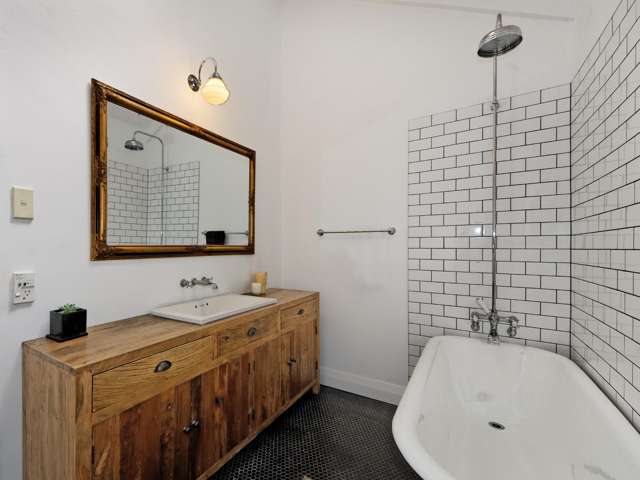 5 Woontons Lane Titirangi_4