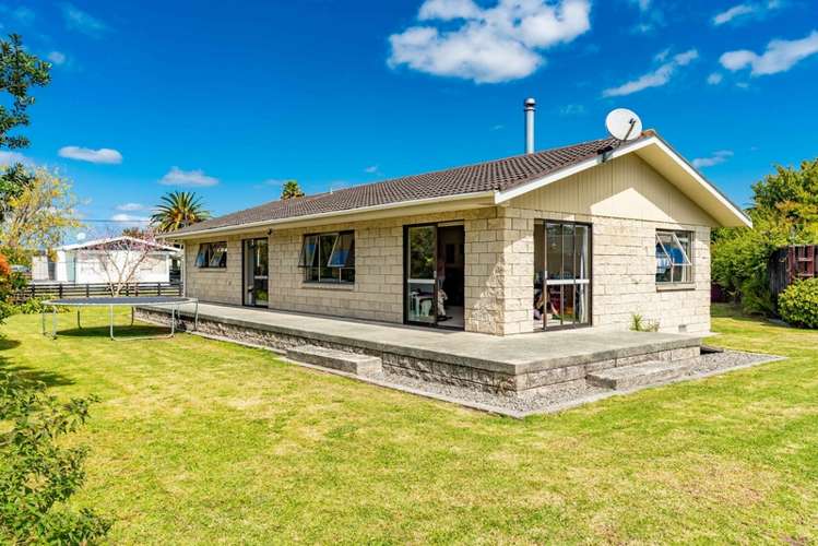 3 Ferry Road Waipu_16