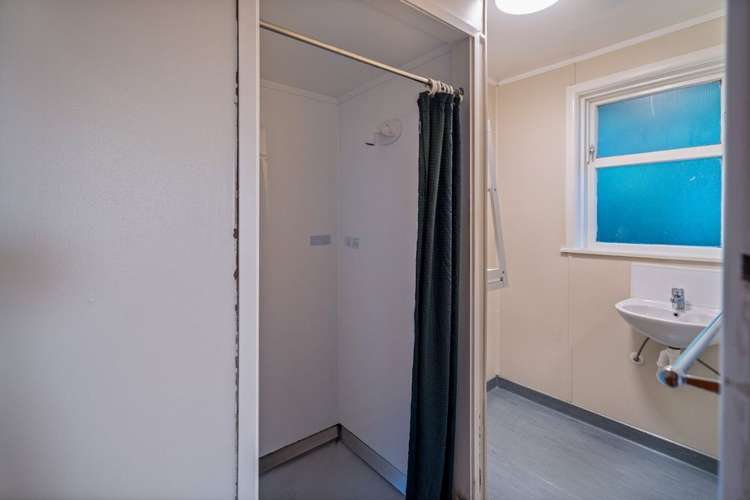 17 Leicester Crescent Hoon Hay_14