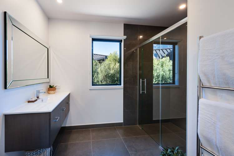 5 Fife Court Jacks Point_13