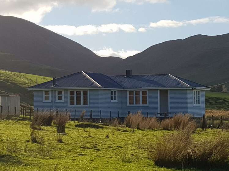 32 High Street Eketahuna_0