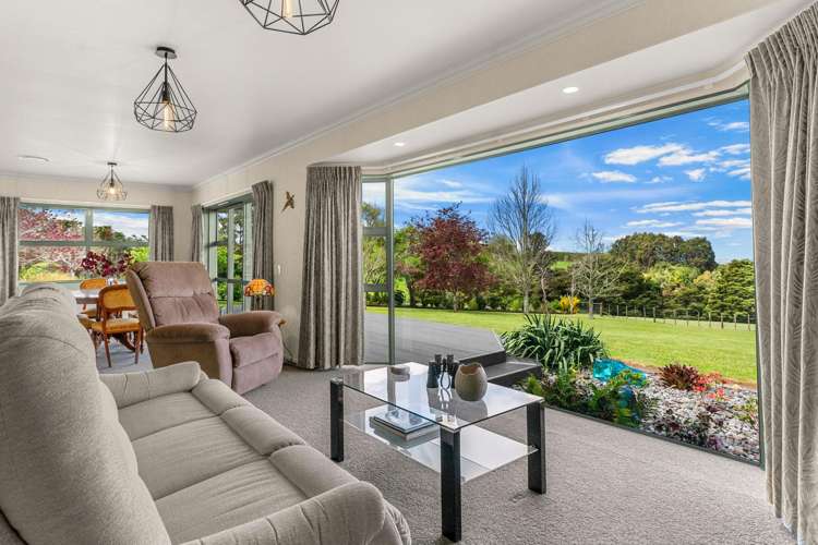 49 Newton Road Maungatapere_18