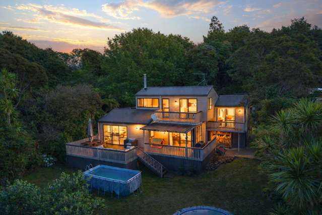 Suntrap in The Valley. Elevated Family Living.