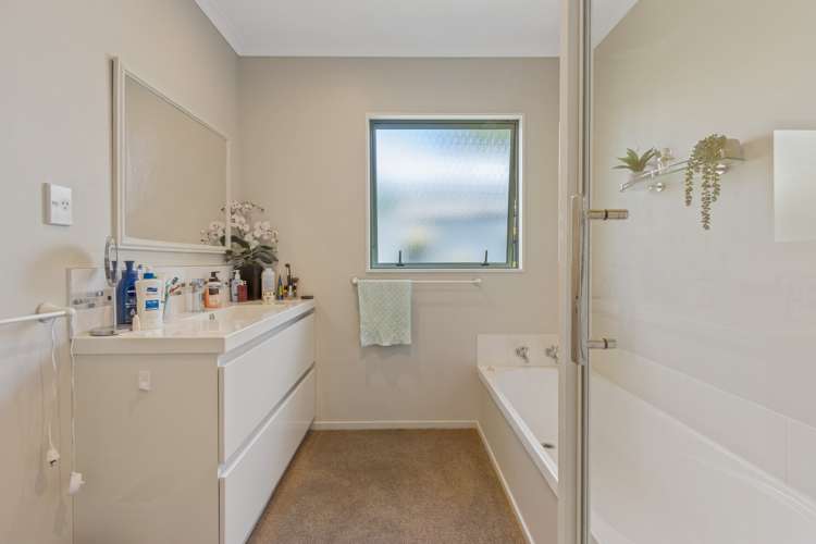 5a Menin Road Onekawa_32