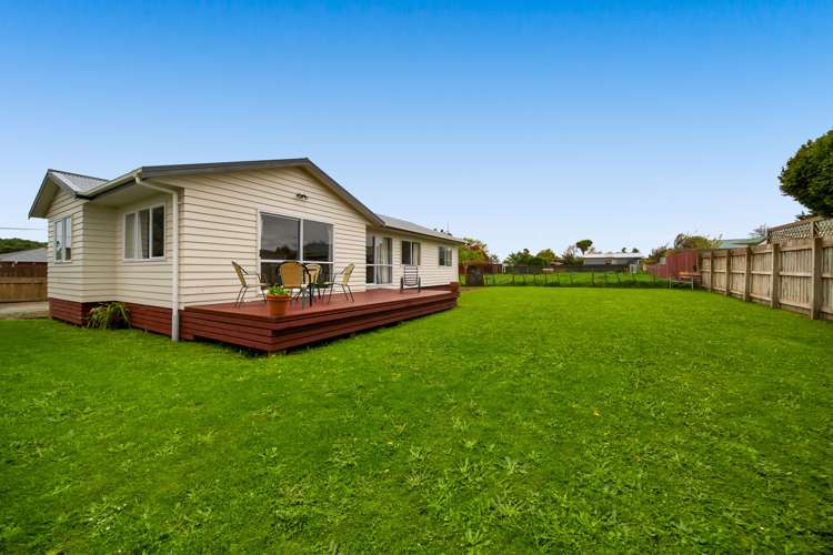 75 Tauhuri Street Manaia_1