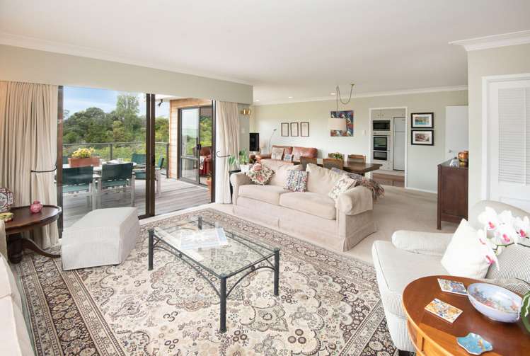 37 Mcmillan Place Mellons Bay_3