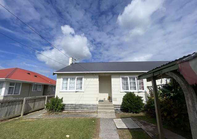 Two bedroom on Grey Street