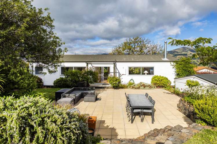 24 and 26 Ngaio Grove Duvauchelle_14