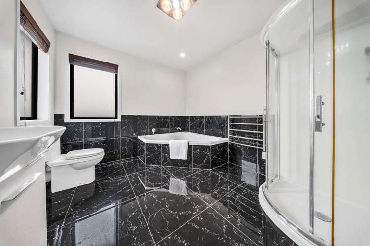 22 Bartells Drive Goodwood Heights_10