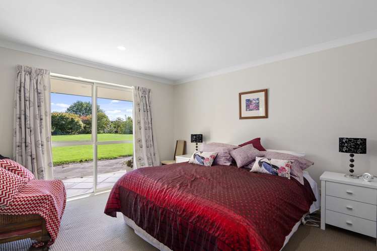 1735 Wards Road Greendale_21