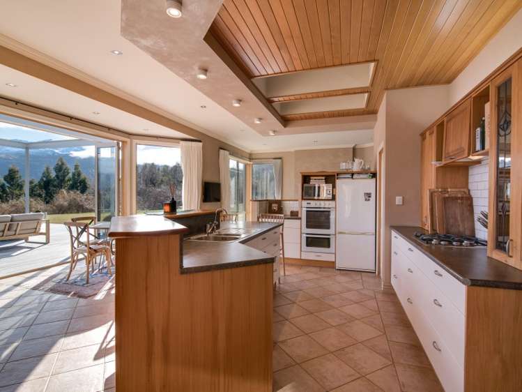 214 Lower Shotover Road Speargrass Flat_5