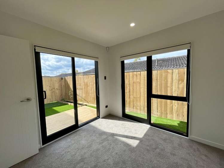 98D Royal Road 11410_4